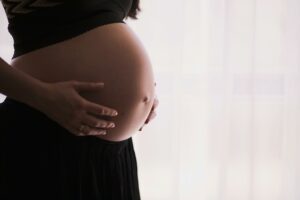 Scopri di più sull'articolo Osteopatia e gravidanza: benefici per la mamma e il bambino